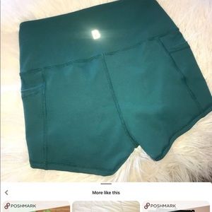 Buffbunny | Melina Pocket Shorts Small